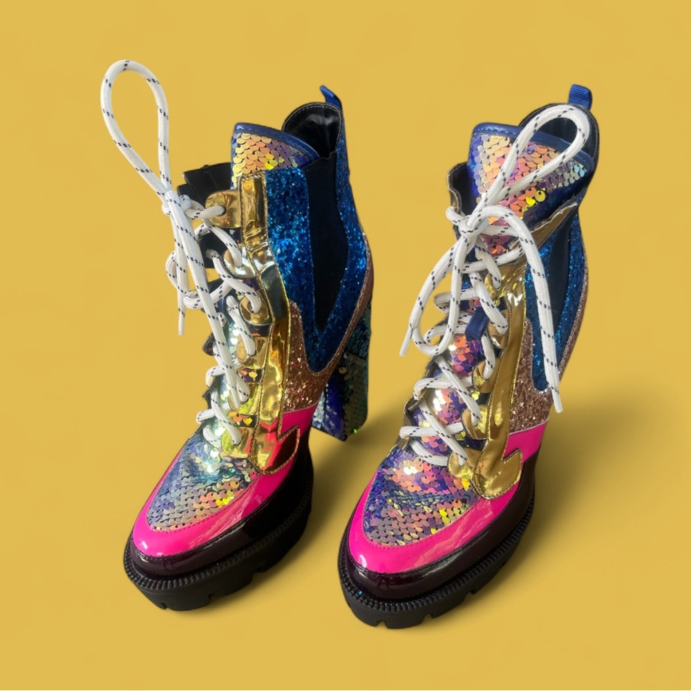 Cape Robin Vibrant Sequin Lace-Up Boots 6.5